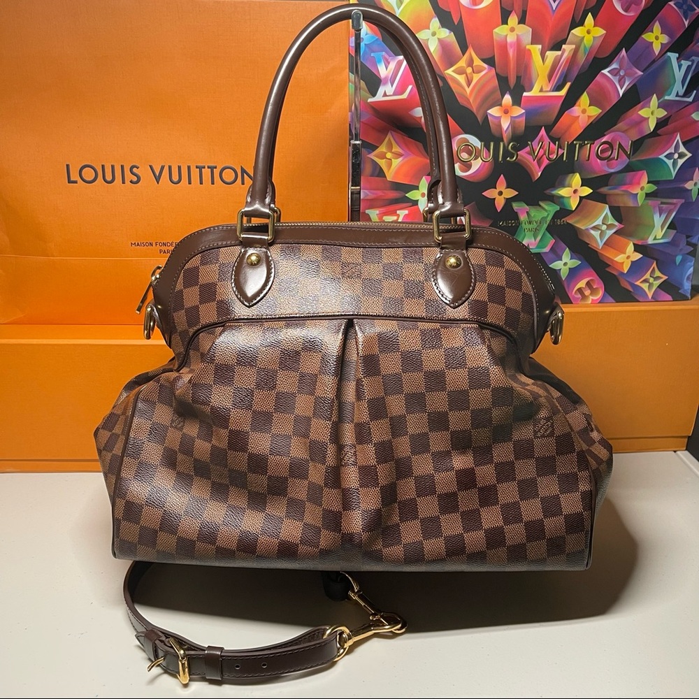 Louis Vuitton Trevi Gm Ebene bag Authentic
